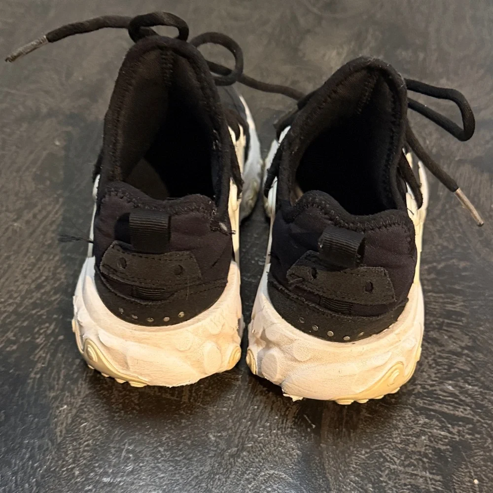 Nike Kids Black and White Sneakers